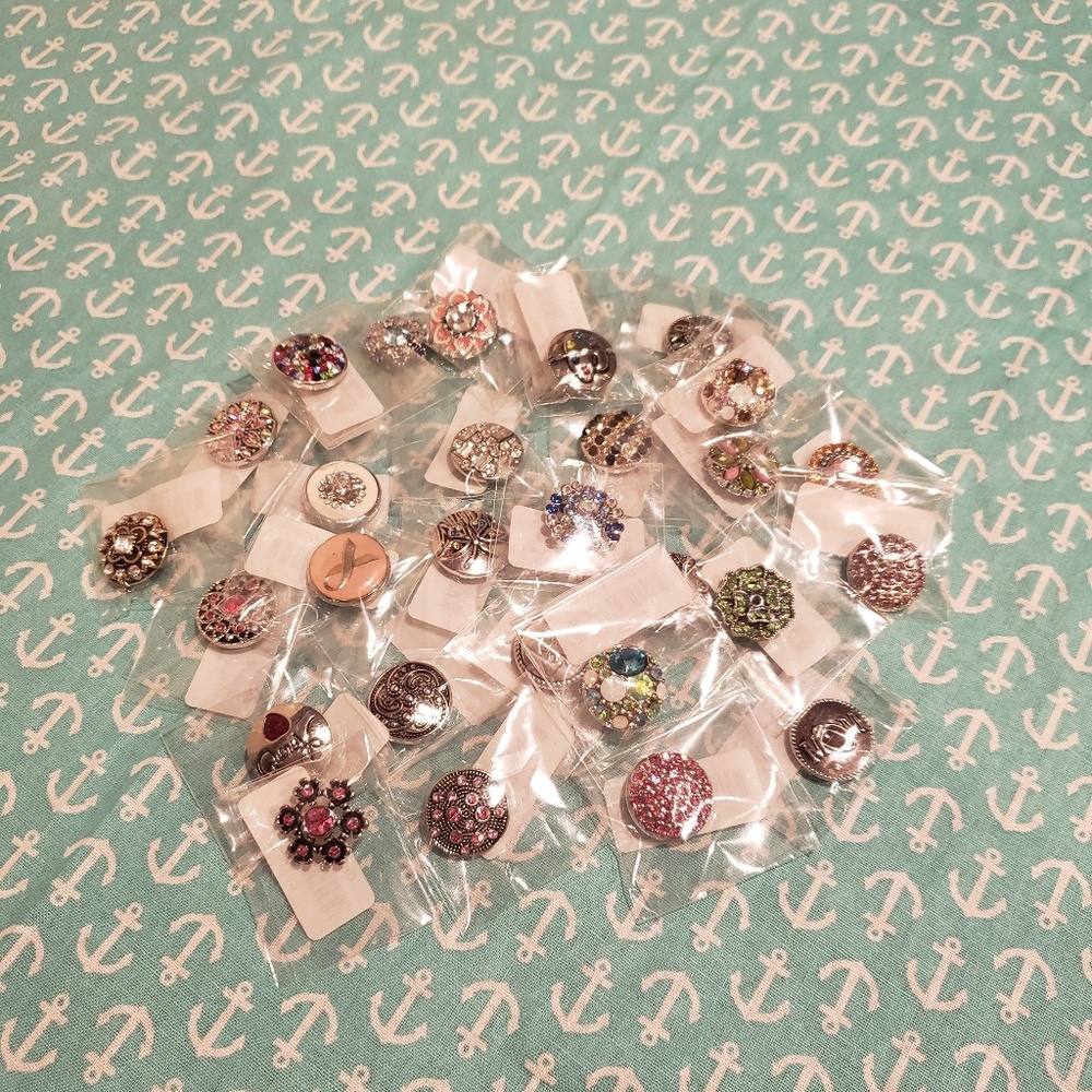 Magnolia & Vine Original Snaps - @tinkpop